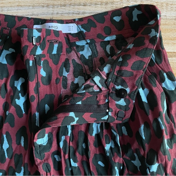 MANGO NWOT Casual Cheetah Pants - Picture 3 of 8